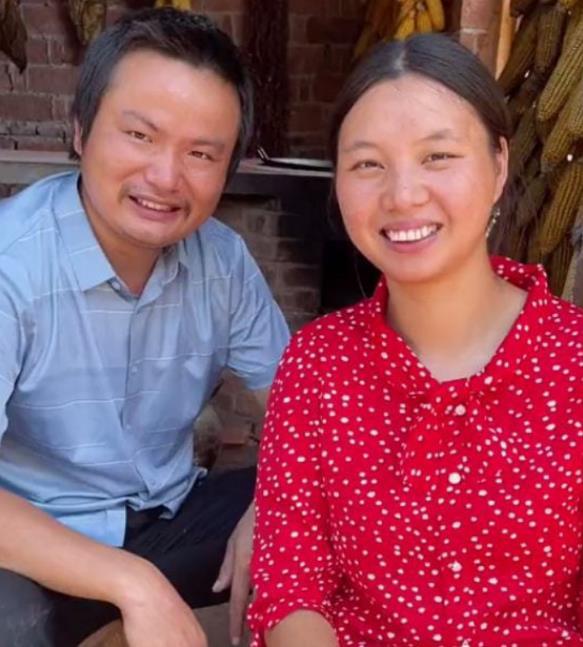 小春花与牛爱芳最新爆料,揭秘娱乐圈惊人内幕 第3张 小春花与牛爱芳最新爆料,揭秘娱乐圈惊人内幕 第3张